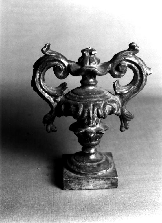 vaso d'altare per composizione floreale, serie - ambito emiliano (sec. XVIII)