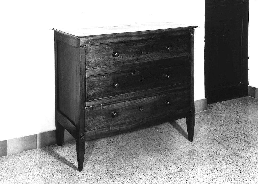 cassettone - ambito parmense (prima metà sec. XIX)