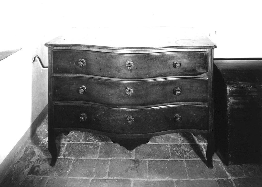 cassettone - ambito parmense (seconda metà sec. XVIII)