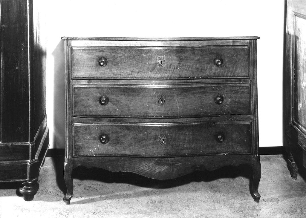 cassettone - ambito parmense (seconda metà sec. XVIII)