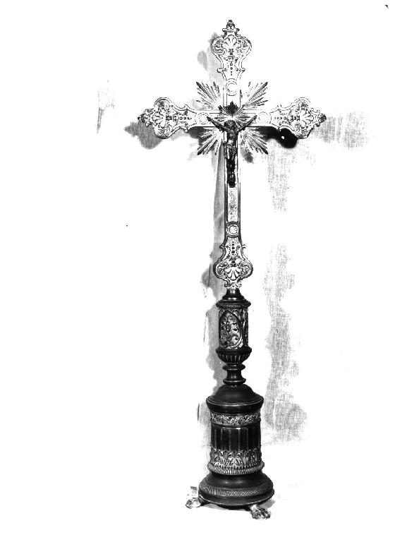 croce d'altare - ambito emiliano (fine/inizio secc. XIX/ XX)