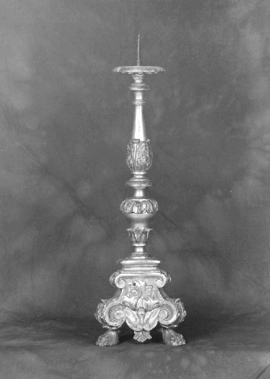 candeliere d'altare, serie - ambito parmense (metà sec. XVIII)