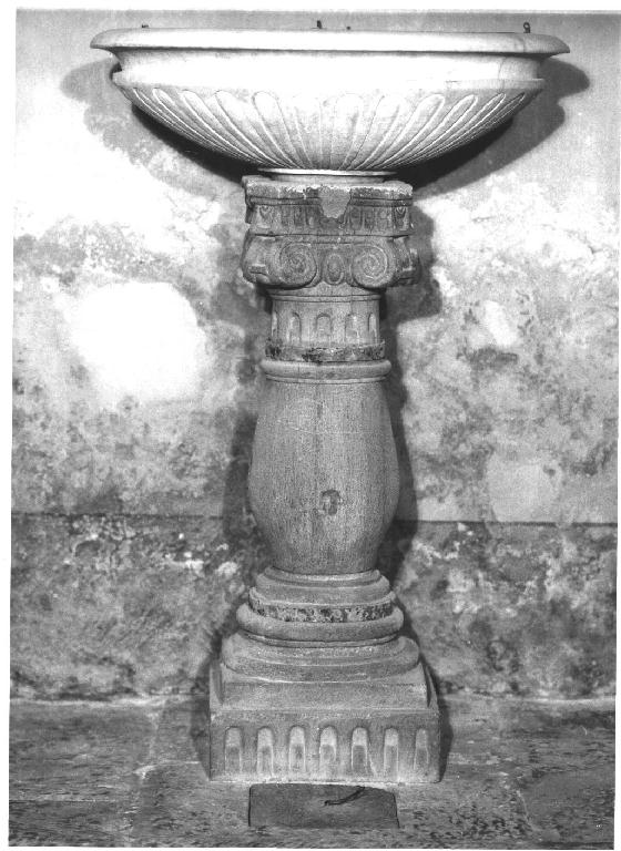 fonte battesimale - ambito parmense (sec. XVI, secc. XIX/ XX)