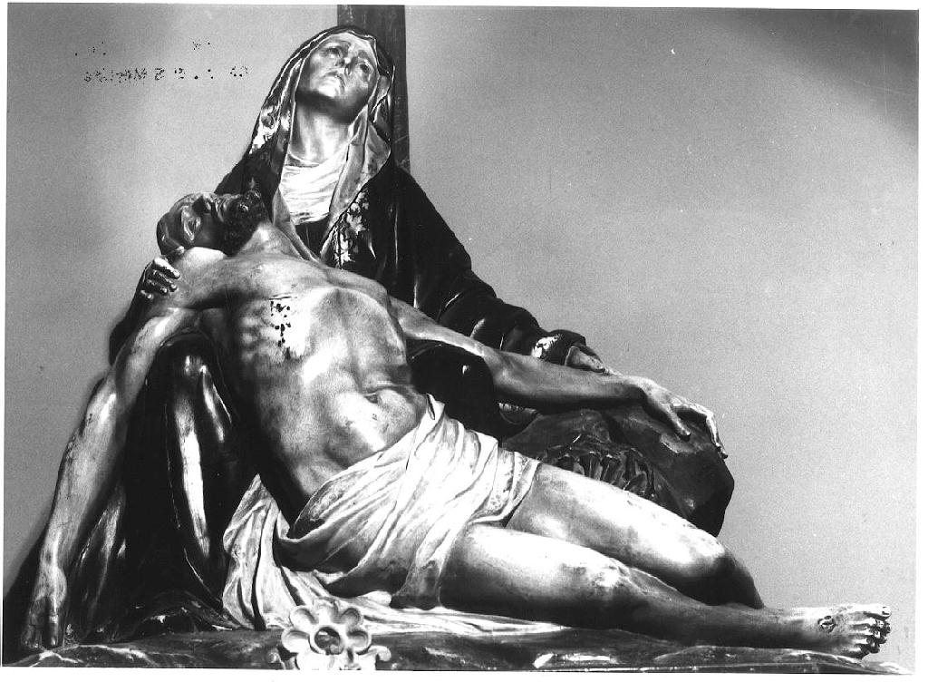 Pietà (statua) - produzione francese (sec. XX)