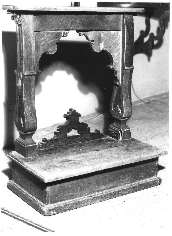 inginocchiatoio - ambito parmense (metà sec. XVIII)