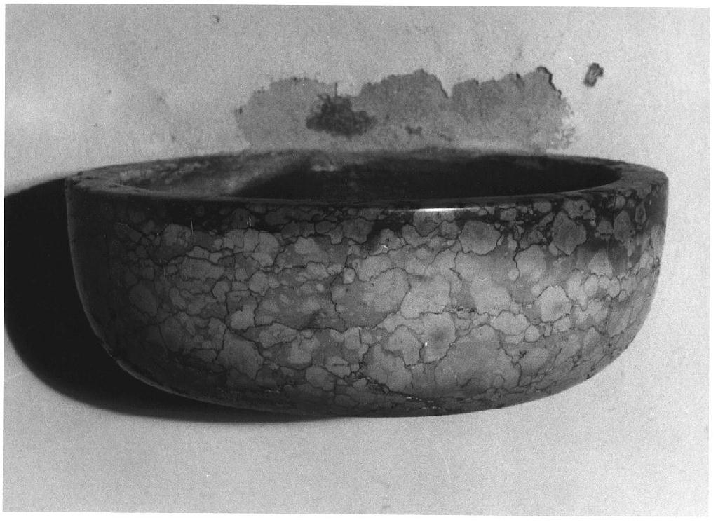 acquasantiera - ambito parmense (sec. XVII)