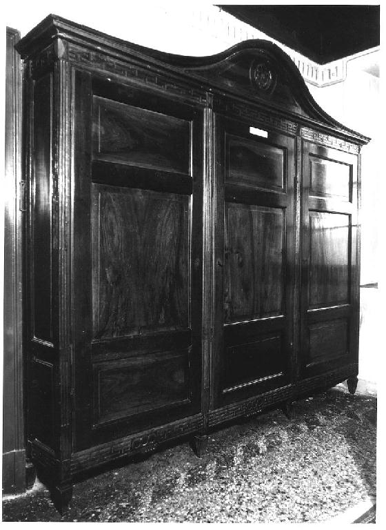 armadio - ambito parmense (fine/inizio secc. XVIII/ XIX)