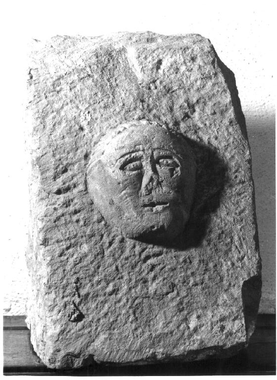 mascherone (rilievo) - ambito emiliano (prima metà sec. XIII)