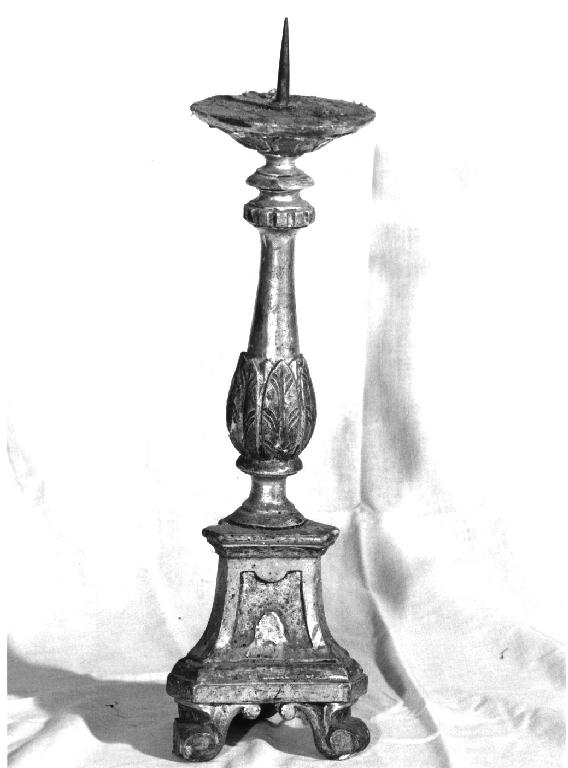 candeliere d'altare, serie - ambito parmense (sec. XVIII)