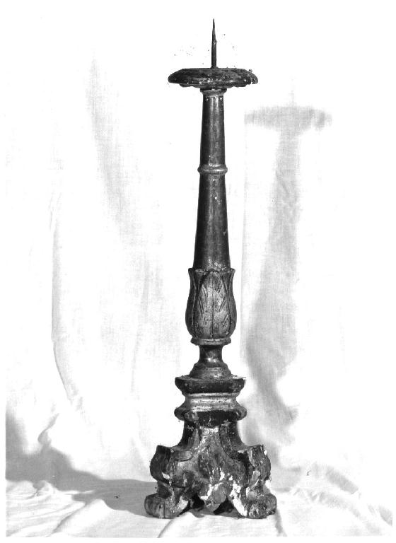 candeliere d'altare, serie - ambito parmense (sec. XVIII)