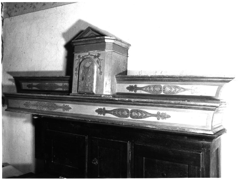 gradino d'altare, elemento d'insieme - ambito parmense (secc. XVIII/ XIX)