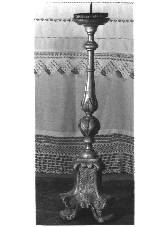 candeliere d'altare, serie - ambito parmense (sec. XVIII)