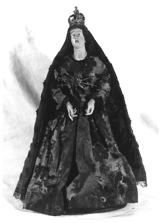 Madonna addolorata (statua) di Ditta Nardini (sec. XX)