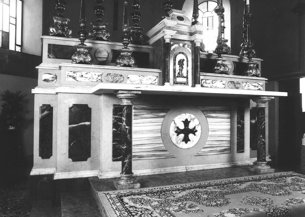 altare maggiore - produzione Italia settentrionale (prima metà sec. XX)