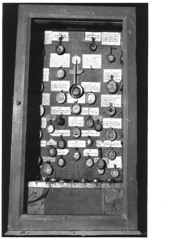 vetrina per reliquie - ambito parmense (sec. XIX)