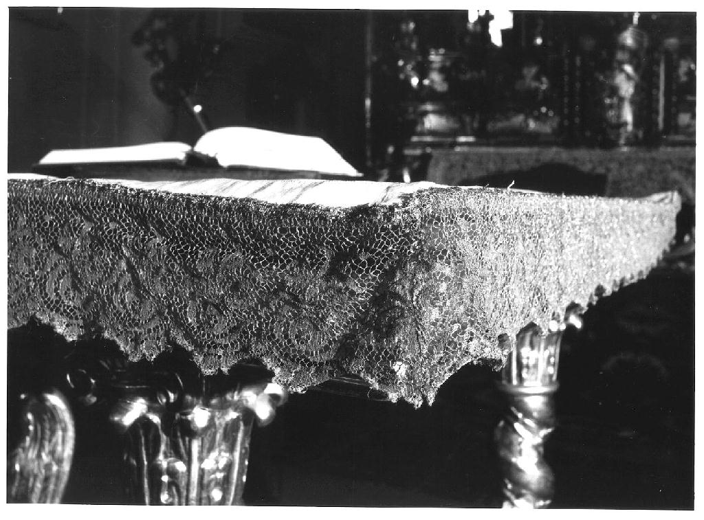 tovaglia d'altare - manifattura emiliana (sec. XVIII)