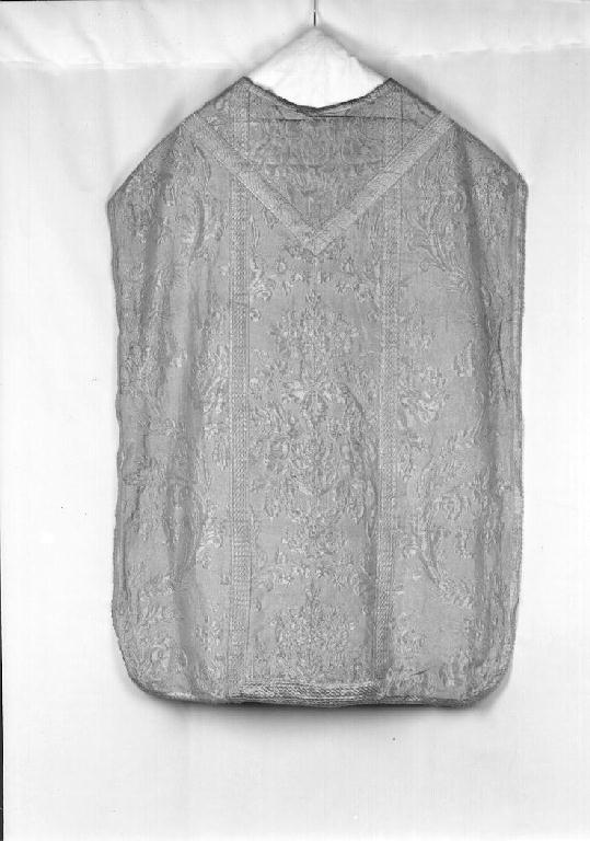 paramento liturgico, insieme - manifattura italiana (primo quarto sec. XX)