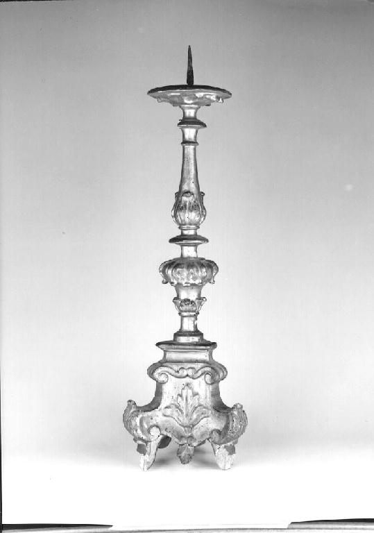 candeliere d'altare, serie - ambito parmense (sec. XVIII)