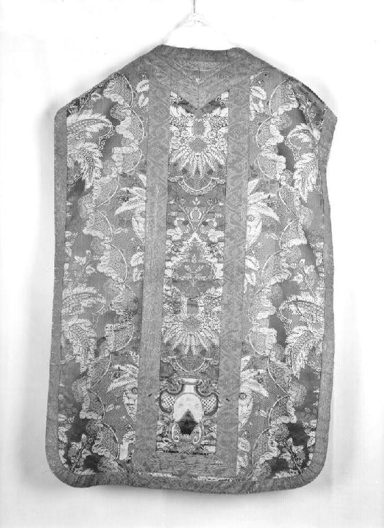 paramento liturgico, insieme - manifattura francese-italiana (sec. XVIII)
