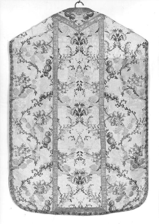 paramento liturgico, insieme - manifattura francese-italiana (terzo quarto sec. XVIII)