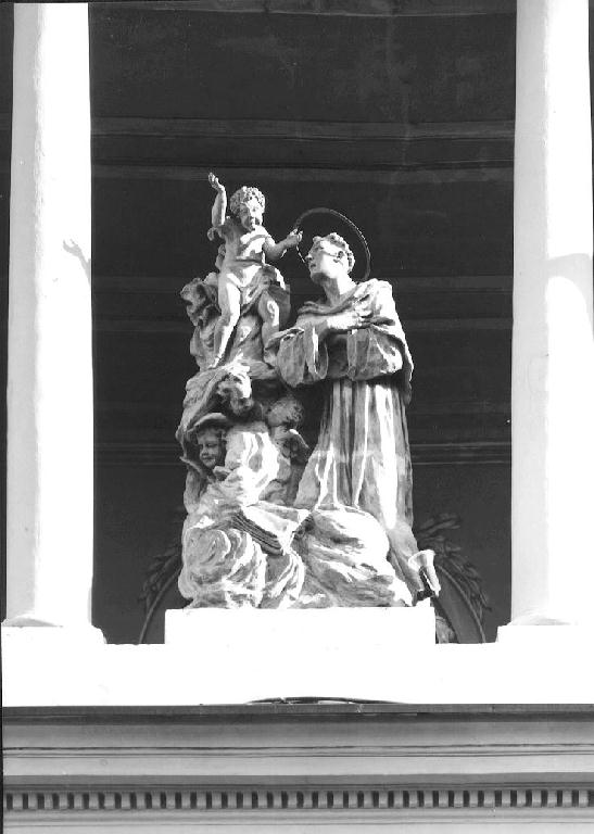Sant'Antonio da Padova, Gesù Bambino e putti (gruppo scultoreo) di Carra Giuseppe (sec. XIX)