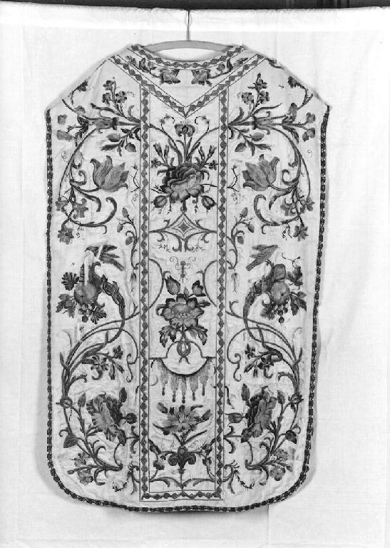 paramento liturgico, insieme - manifattura parmense (primo quarto sec. XVIII)