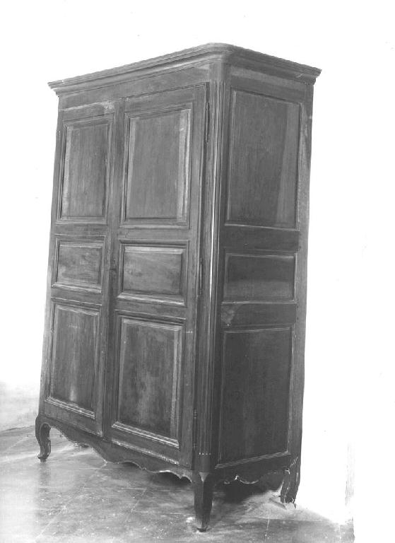 armadio - ambito parmense (ultimo quarto sec. XVIII)
