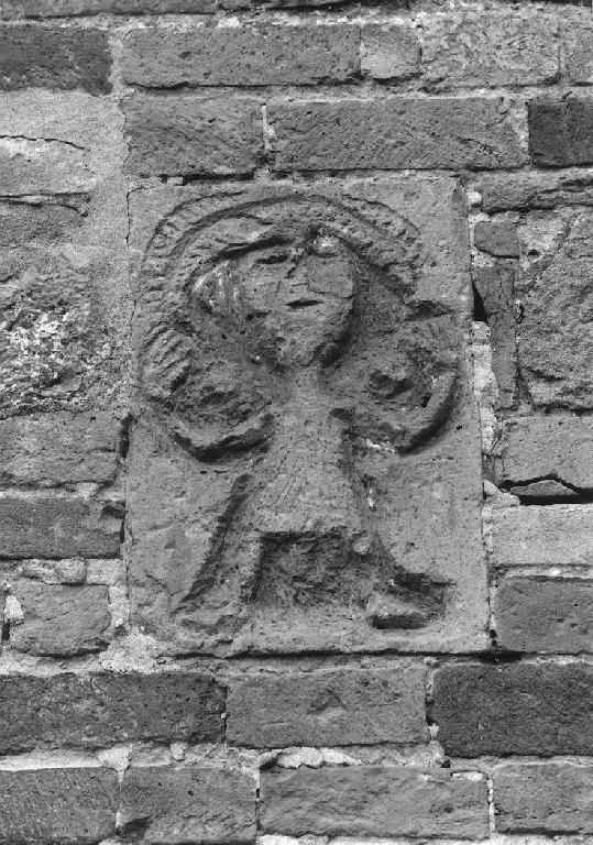 figura umana (formella) - ambito emiliano (sec. XII)