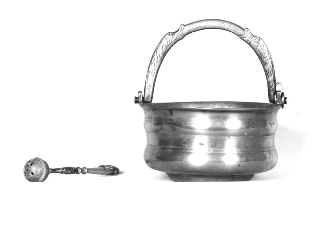 secchiello per l'acqua benedetta - ambito emiliano (sec. XVII)