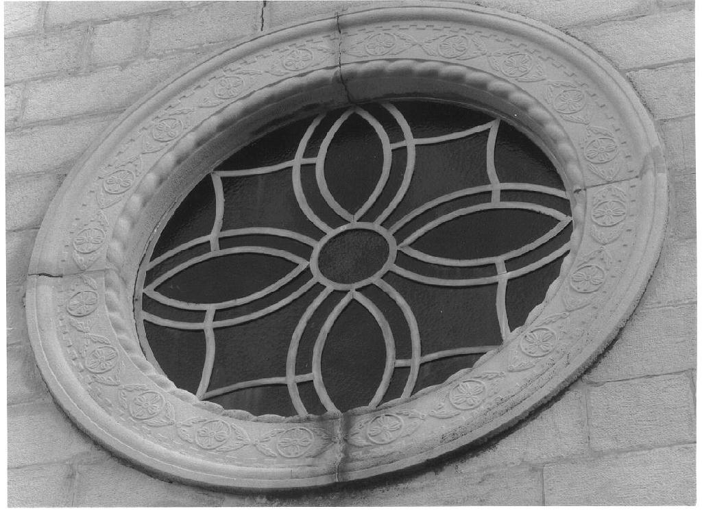 rosone - manifattura piacentina (metà sec. XX)