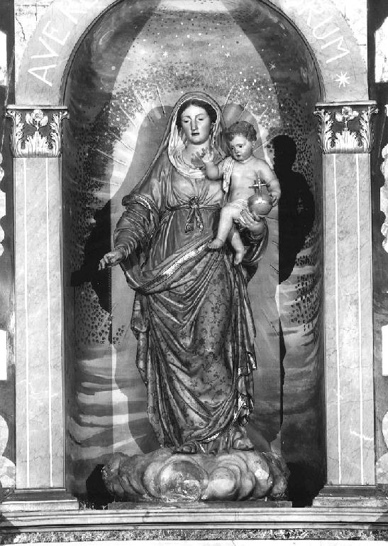Madonna con Bambino (statua) di Angelo Raffaele frà (sec. XIX)