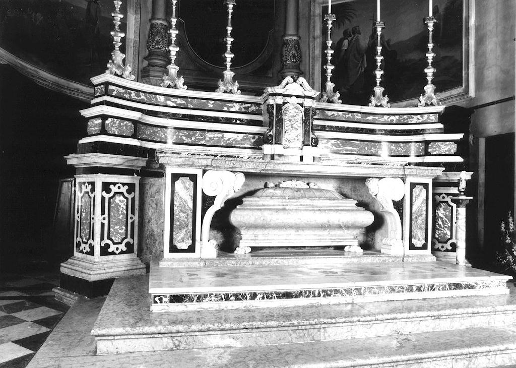 altare maggiore di Orlandi Antonio (sec. XVIII)