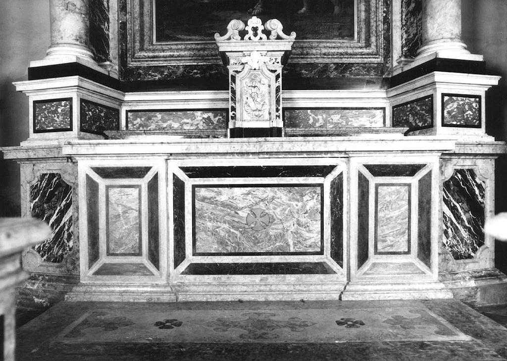 altare di Orlandi Antonio (sec. XVII)