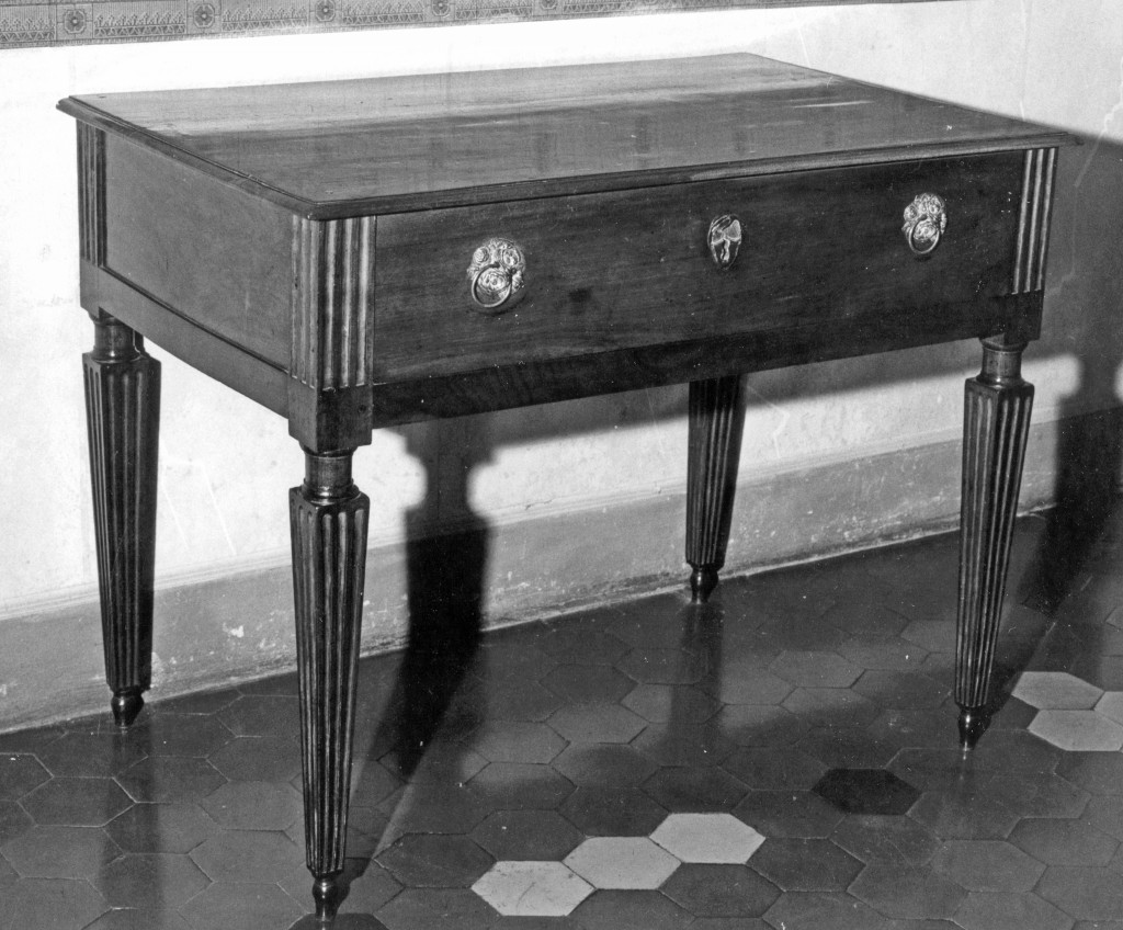 console - produzione parmense (fine sec. XVIII)