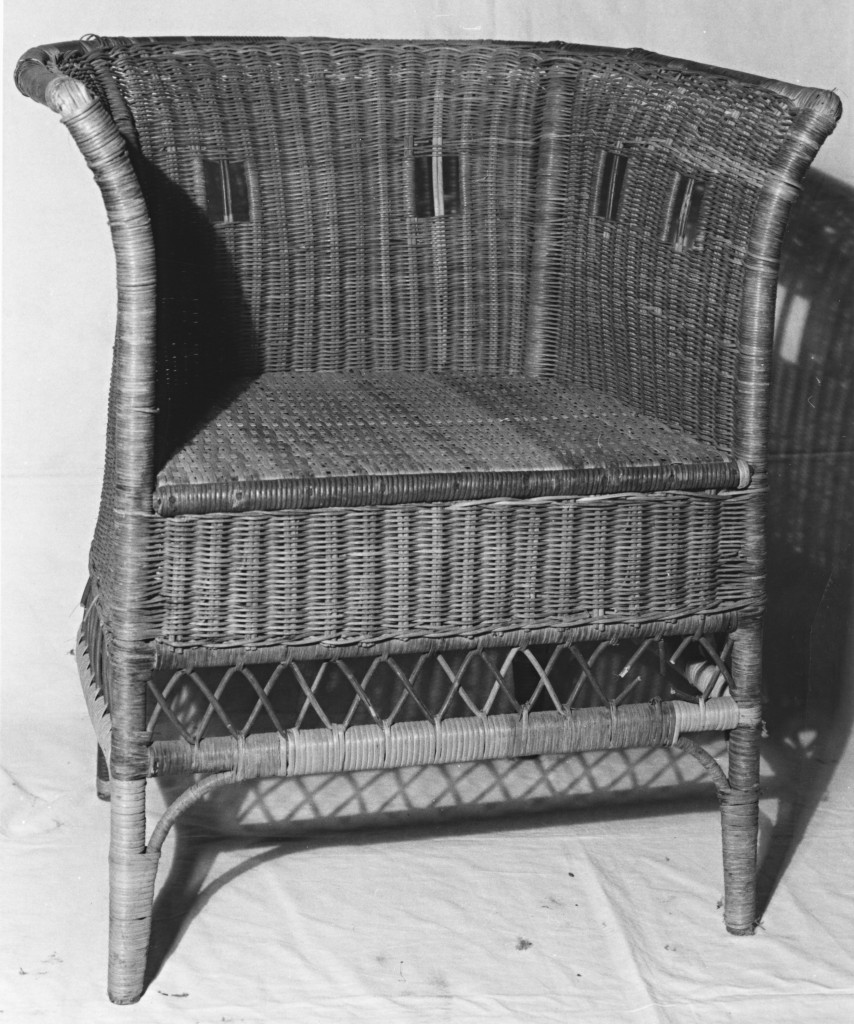 poltrona, serie - ambito italiano (secondo quarto sec. XX)