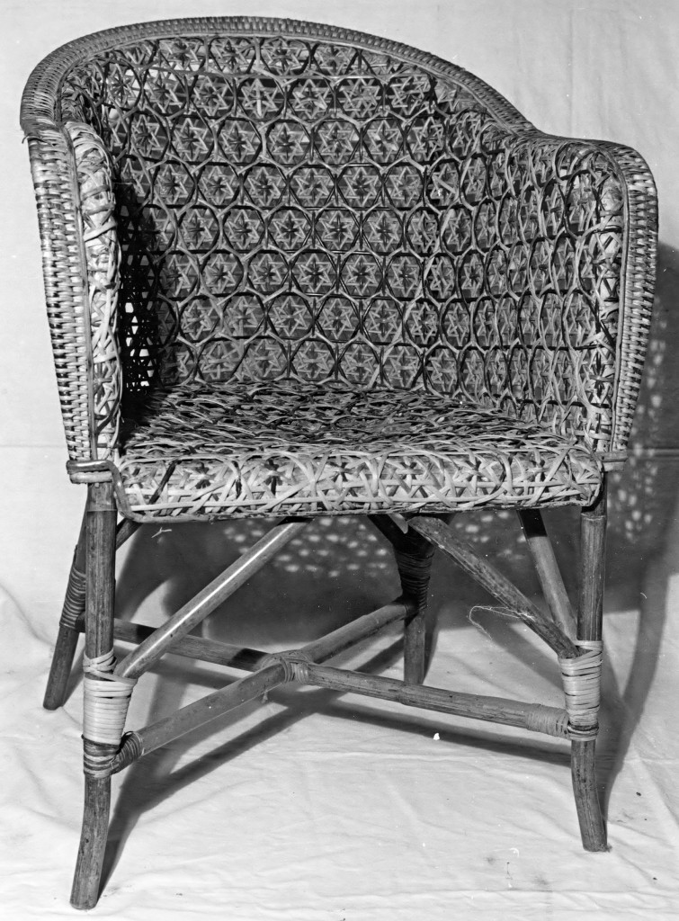 poltrona, serie - ambito italiano (secondo quarto sec. XX)