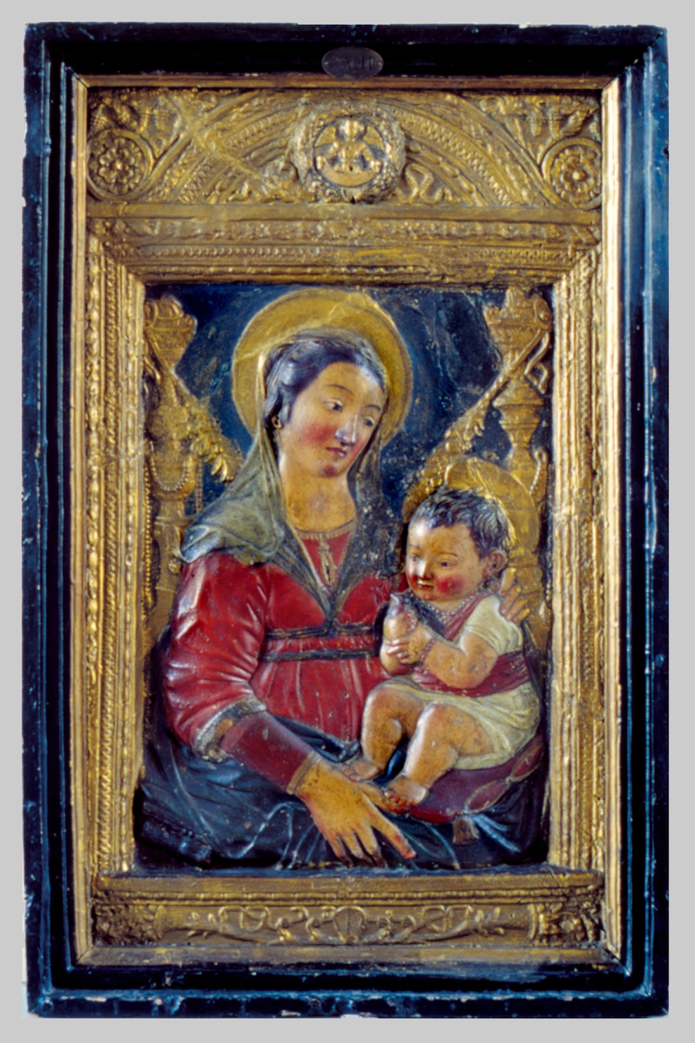 Madonna con Bambino (rilievo) - ambito toscano (fine/inizio secc. XV/ XVI)