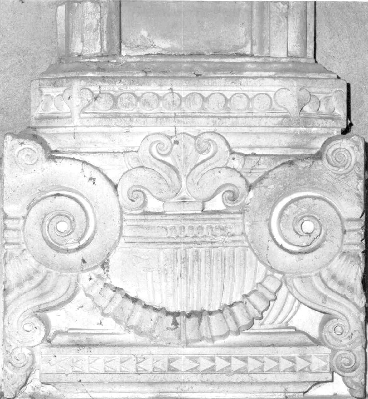 modello di decorazione, elemento d'insieme - ditta fornaci Chini, Borgo San Lorenzo (Fi) (primo quarto sec. XX)