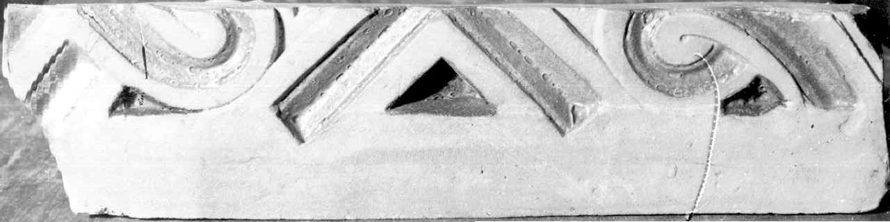 decorazione plastica - ditta fornaci Chini, Borgo San Lorenzo (Fi) (primo quarto sec. XX)