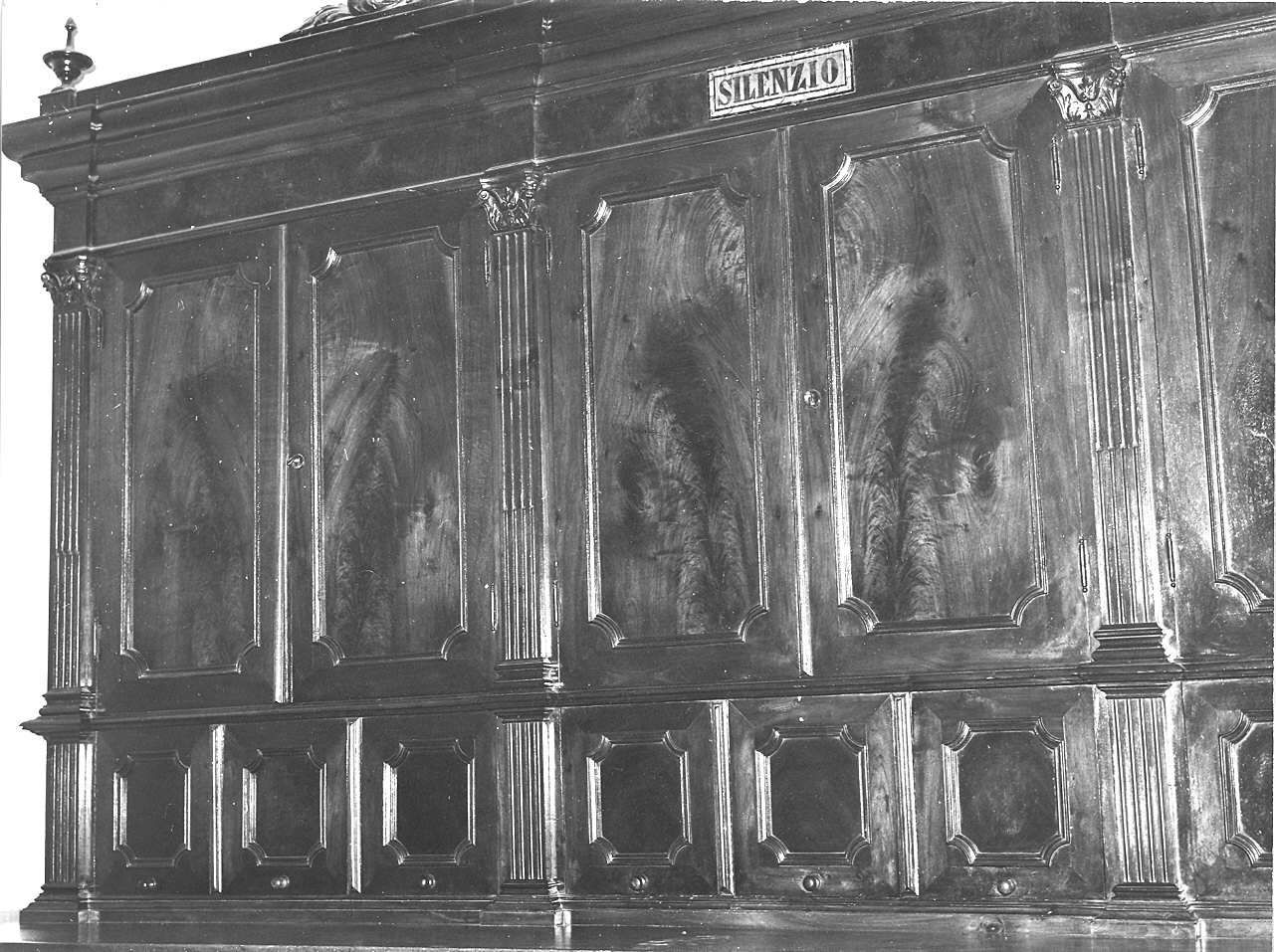 armadio da sacrestia - ambito parmense (seconda metà sec. XIX)