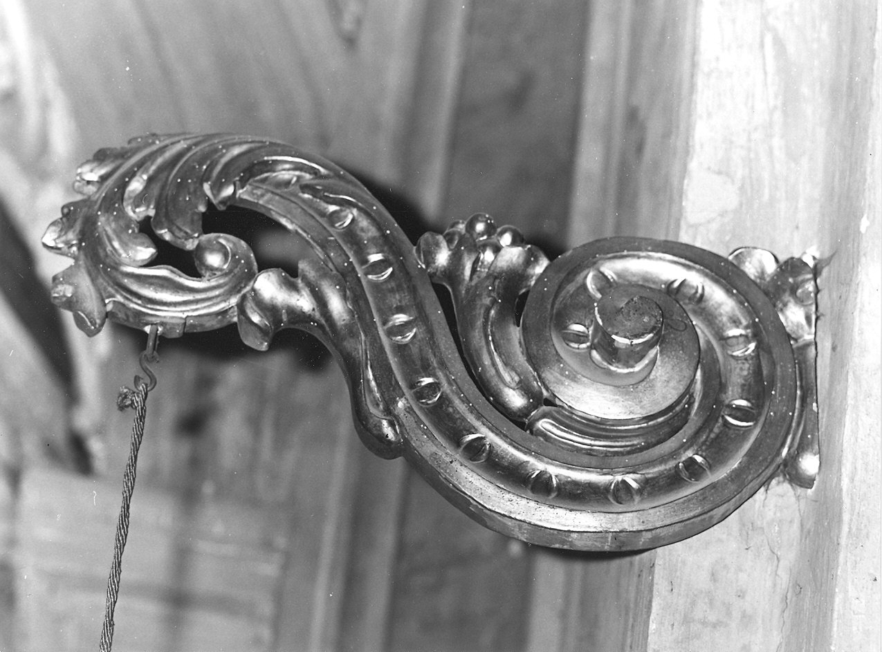 portalampade da chiesa, coppia - ambito parmense (seconda metà sec. XIX)