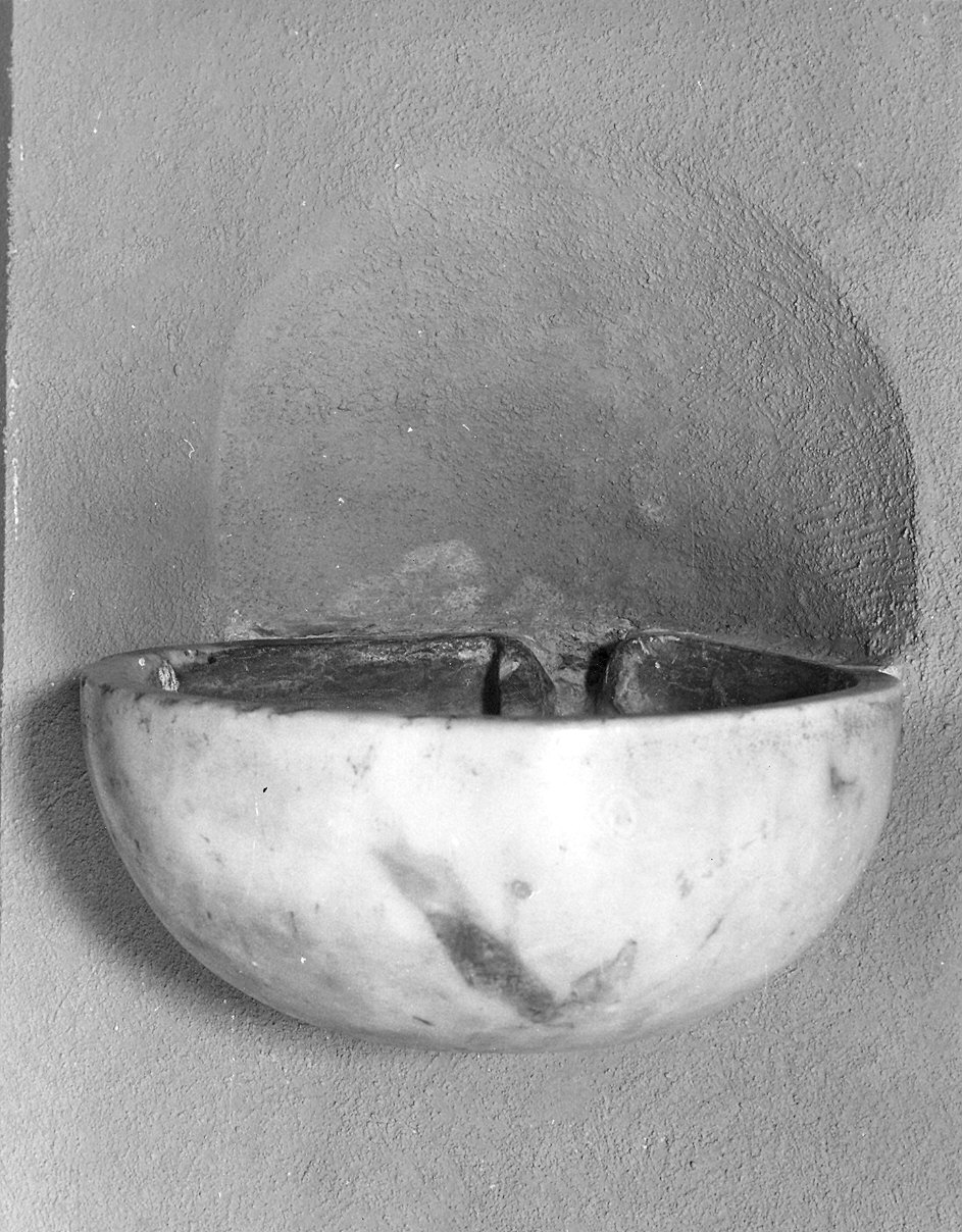 acquasantiera da parete, coppia - ambito parmense (seconda metà sec. XIX)