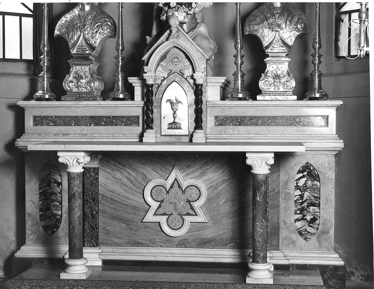 altare - ambito piacentino (sec. XX)