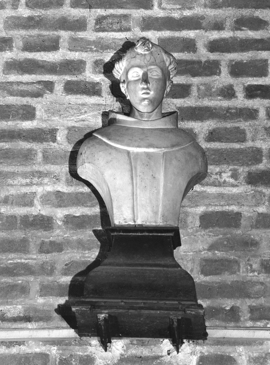 Busto maschile (scultura, coppia) - ambito piacentino (terzo quarto sec. XVIII)