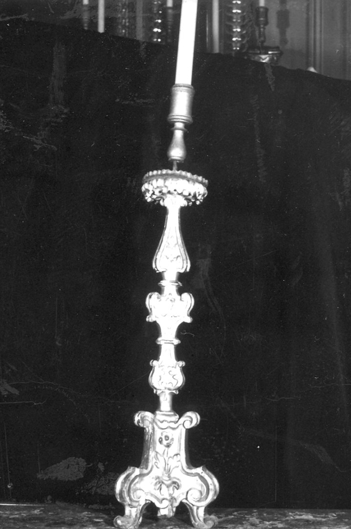 candeliere d'altare, serie - ambito parmense (seconda metà sec. XVIII)