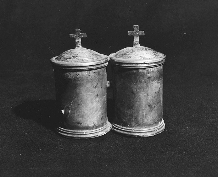 vasetti per oli santi, coppia - ambito piacentino (sec. XVIII)