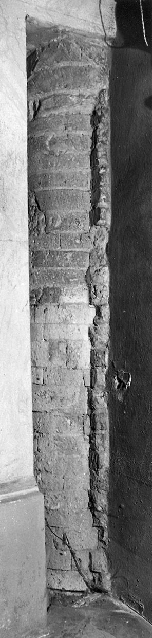 semicolonna, serie - ambito parmense (sec. XIII)