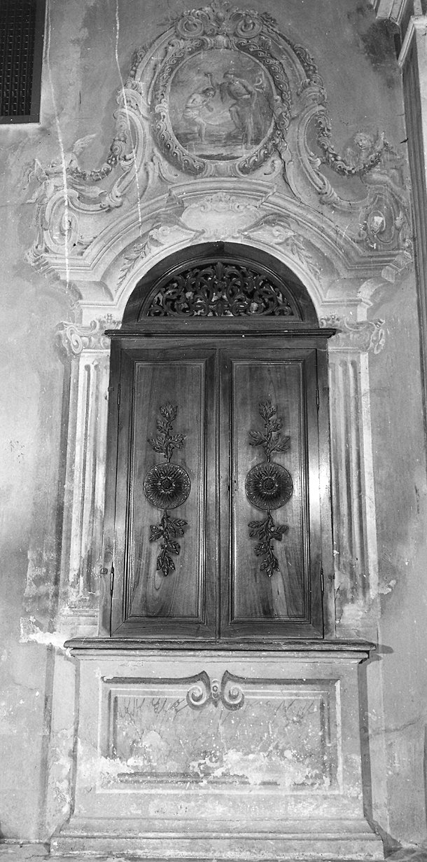Quadratura architettonica con Battesimo di Cristo (decorazione pittorica) di Ghidetti Gaetano, Ferrari Paolo (sec. XVIII)
