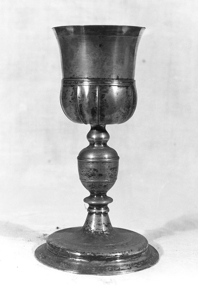 calice - ambito parmense (ultimo quarto sec. XVII)