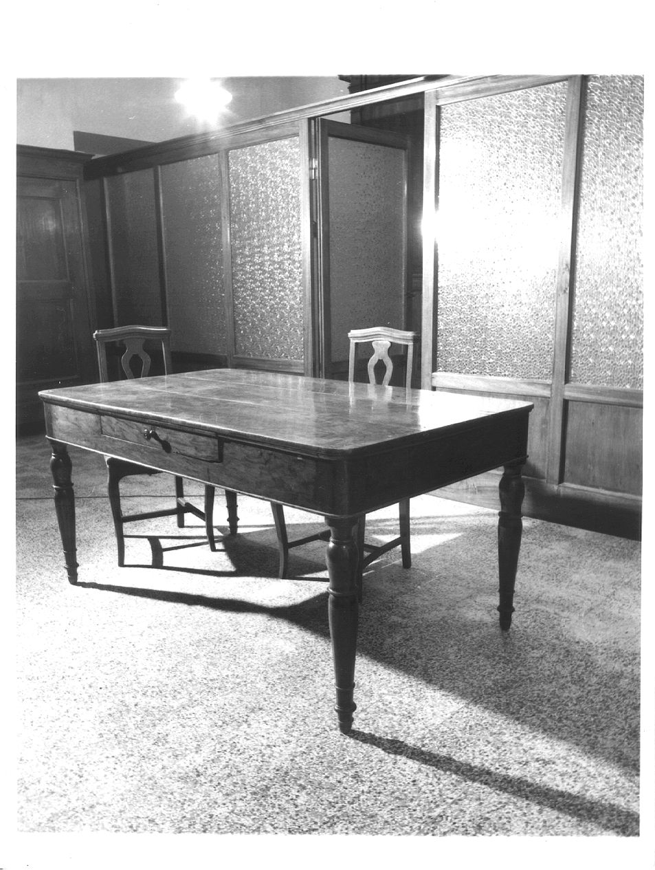 tavolo - ambito emiliano (seconda metà sec. XIX)